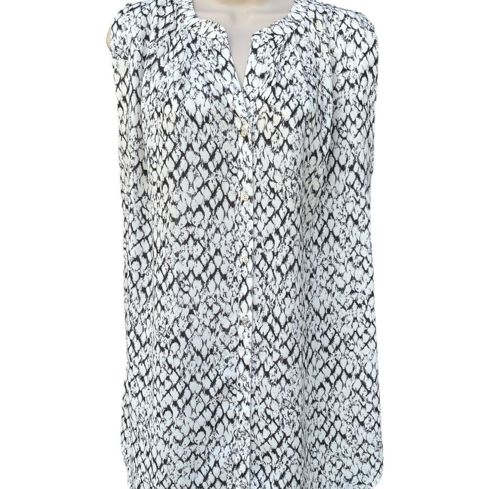 H&M cream and Brown Snake Patterned Blouse Medium